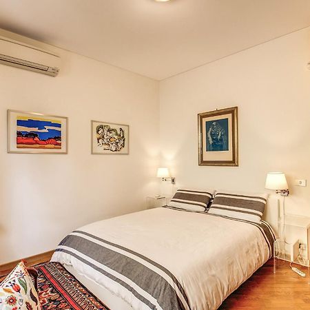 Terrazza Piccolomini: Elegant Apartment Stunning View Over Rome/St Peter'S Dome エクステリア 写真