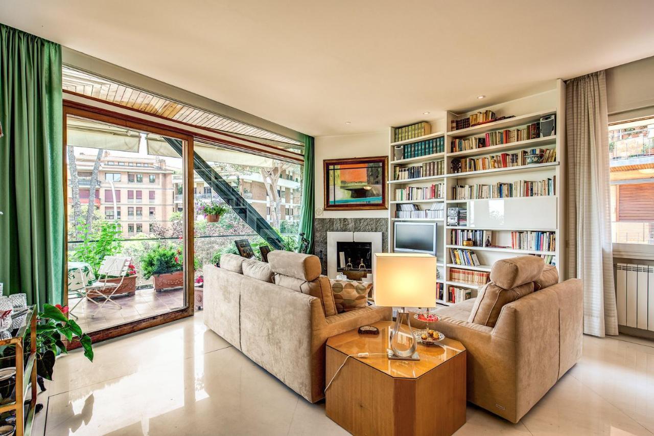 Terrazza Piccolomini: Elegant Apartment Stunning View Over Rome/St Peter'S Dome エクステリア 写真